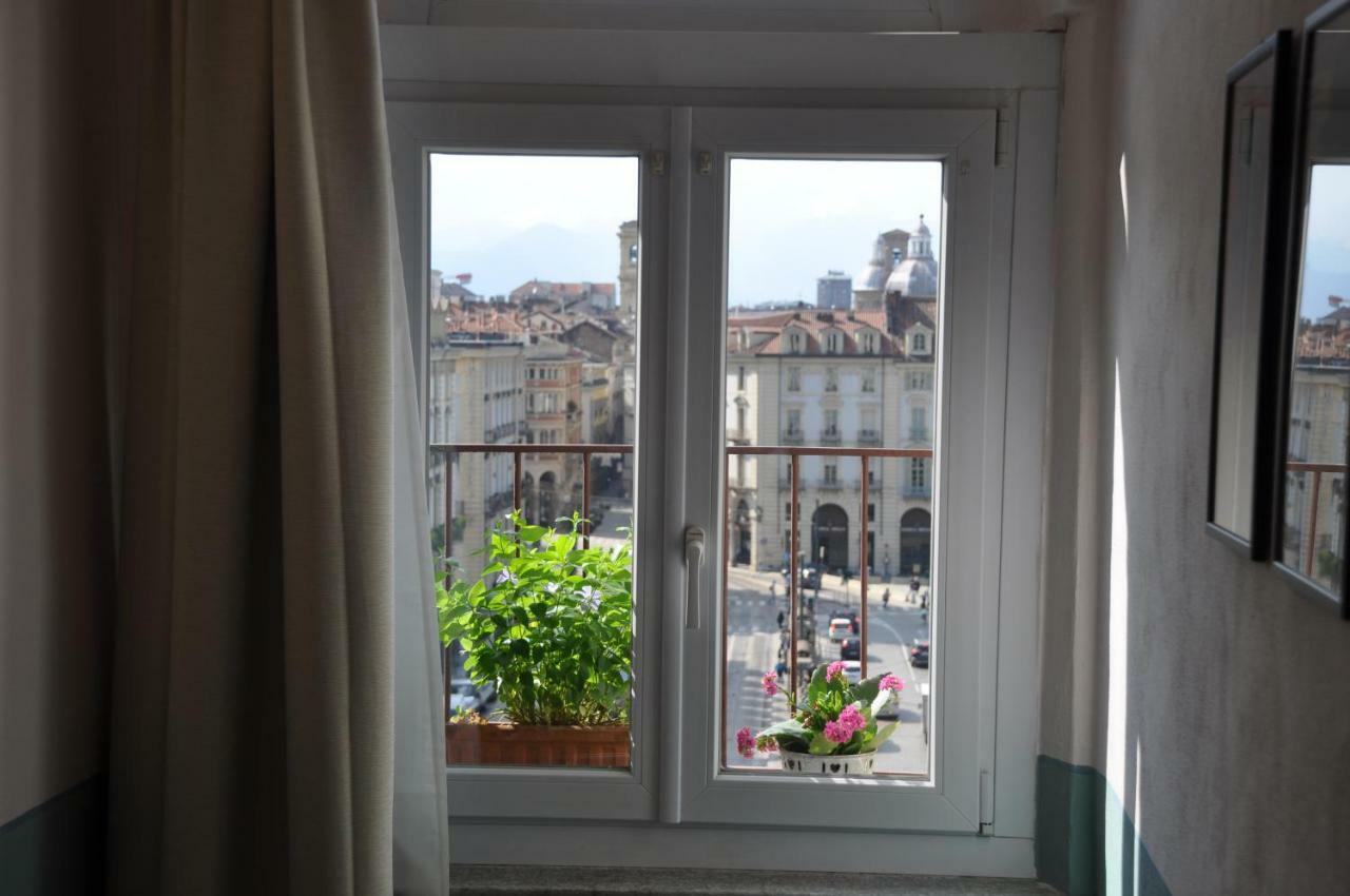 Mansarda In Piazza Castello Apartment Turin Exterior photo